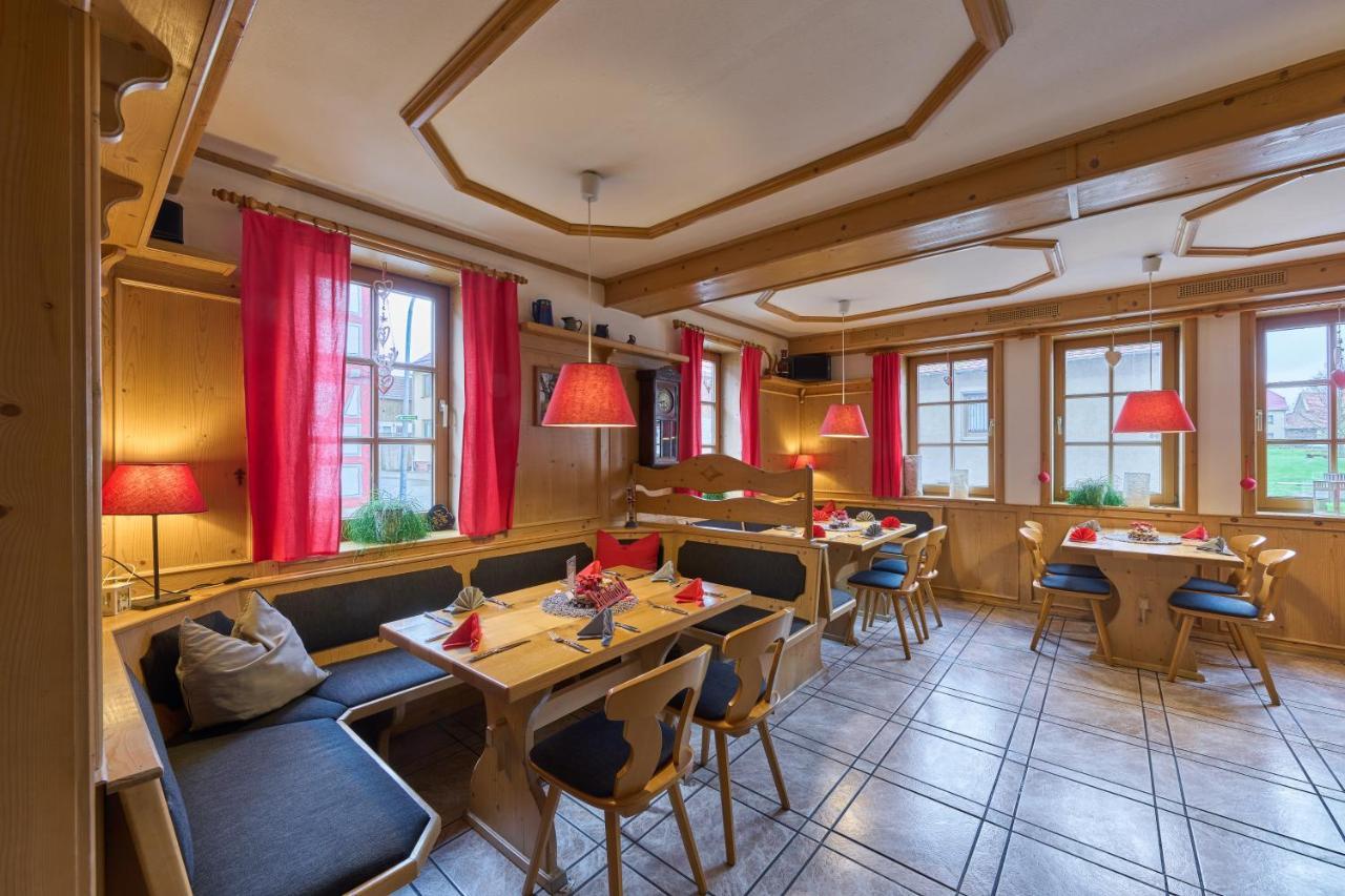 Landhotel Brauner Hirsch Kammerforst Екстер'єр фото